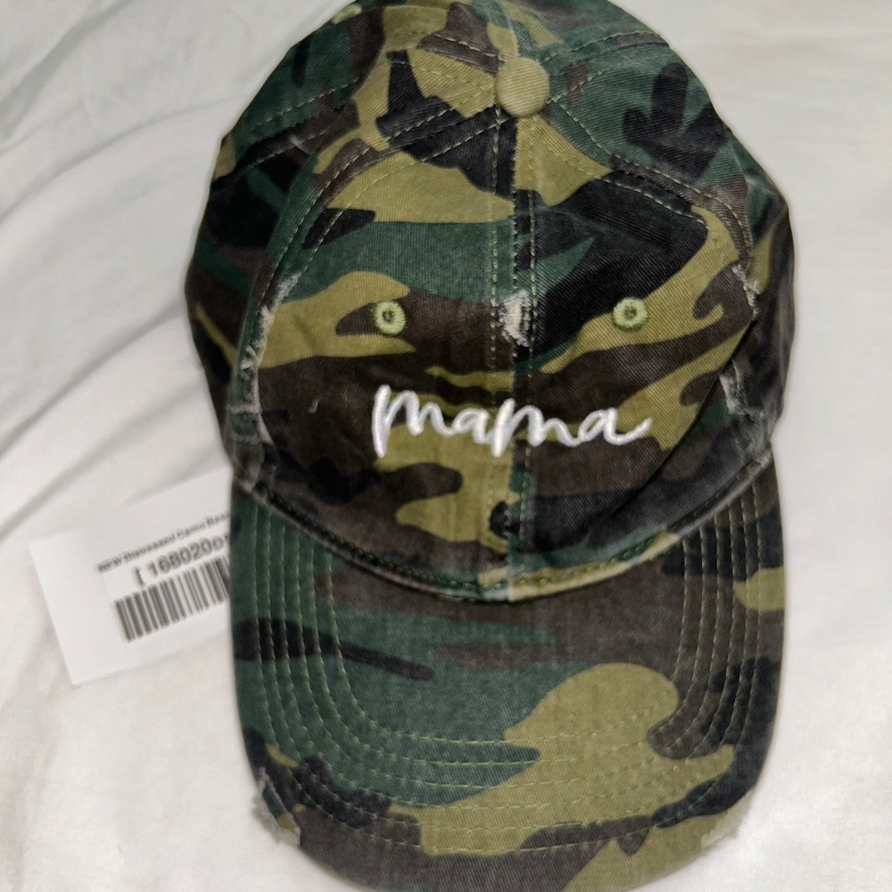 NWT Like new Mama Hat